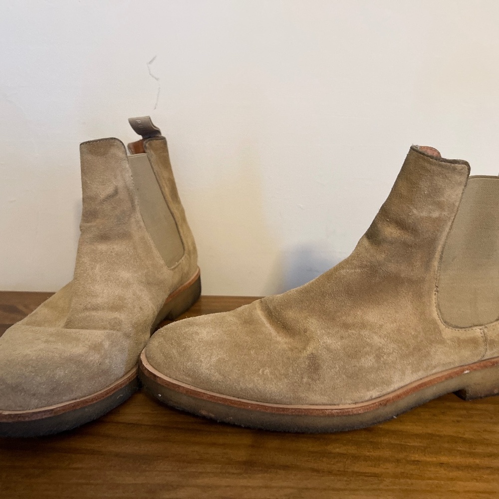 New republic suede Chelsea boots in tan